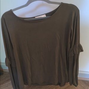 Long sleeve top; ruffle on sleeve